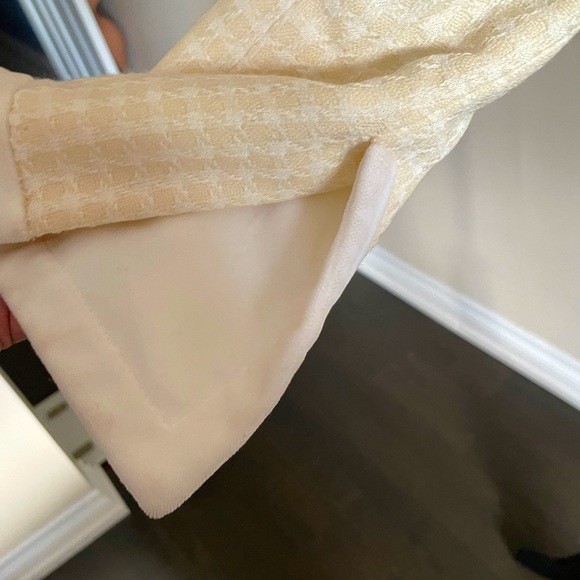 Holt Renfrew blazer skirt set . - Picture 2 of 12